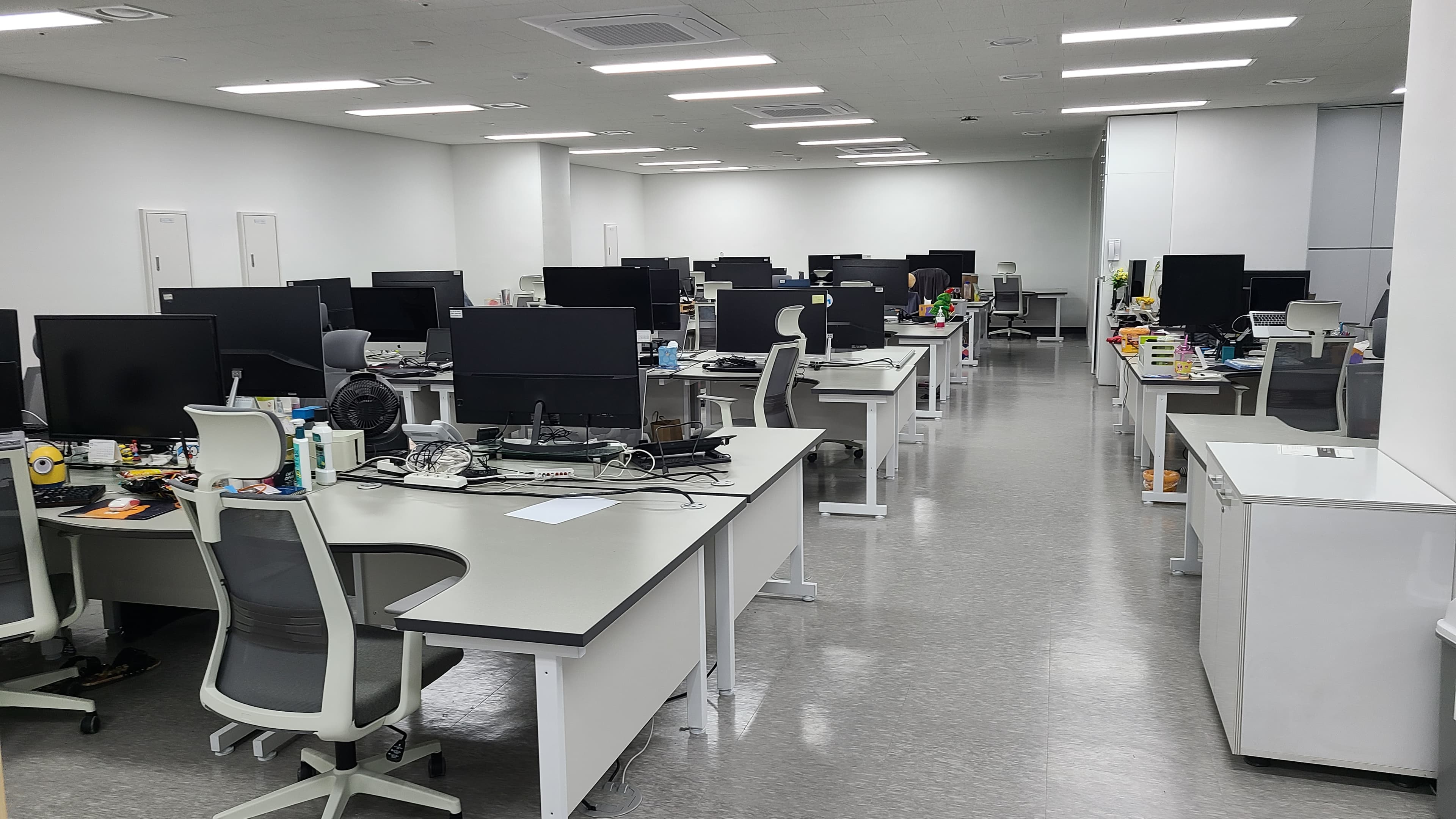 L사 사무실 정기청소