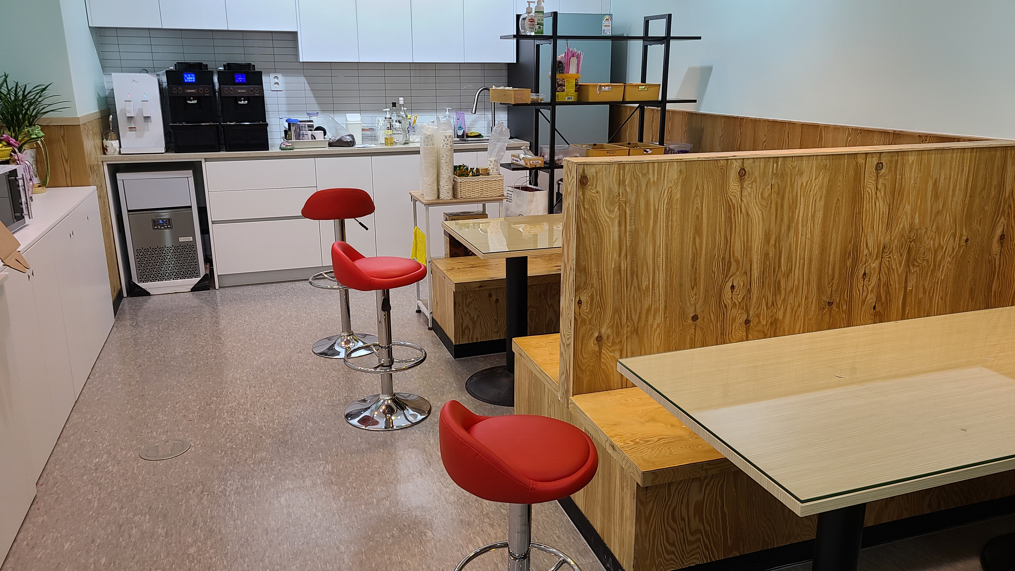 J사 사무실 정기청소